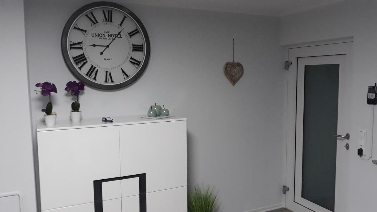 Meyer Mit Privatem Pool & Gartensauna * Mahren